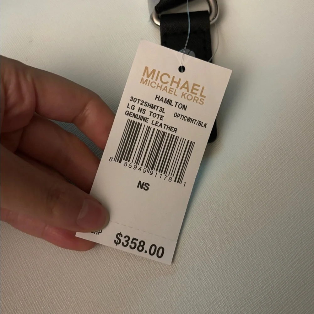NWT Michael Kors Black and White Satchel - Picture 4 of 5